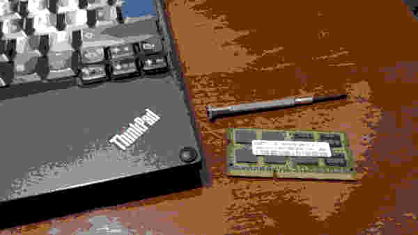 thinkpad_ram_repair.jpg